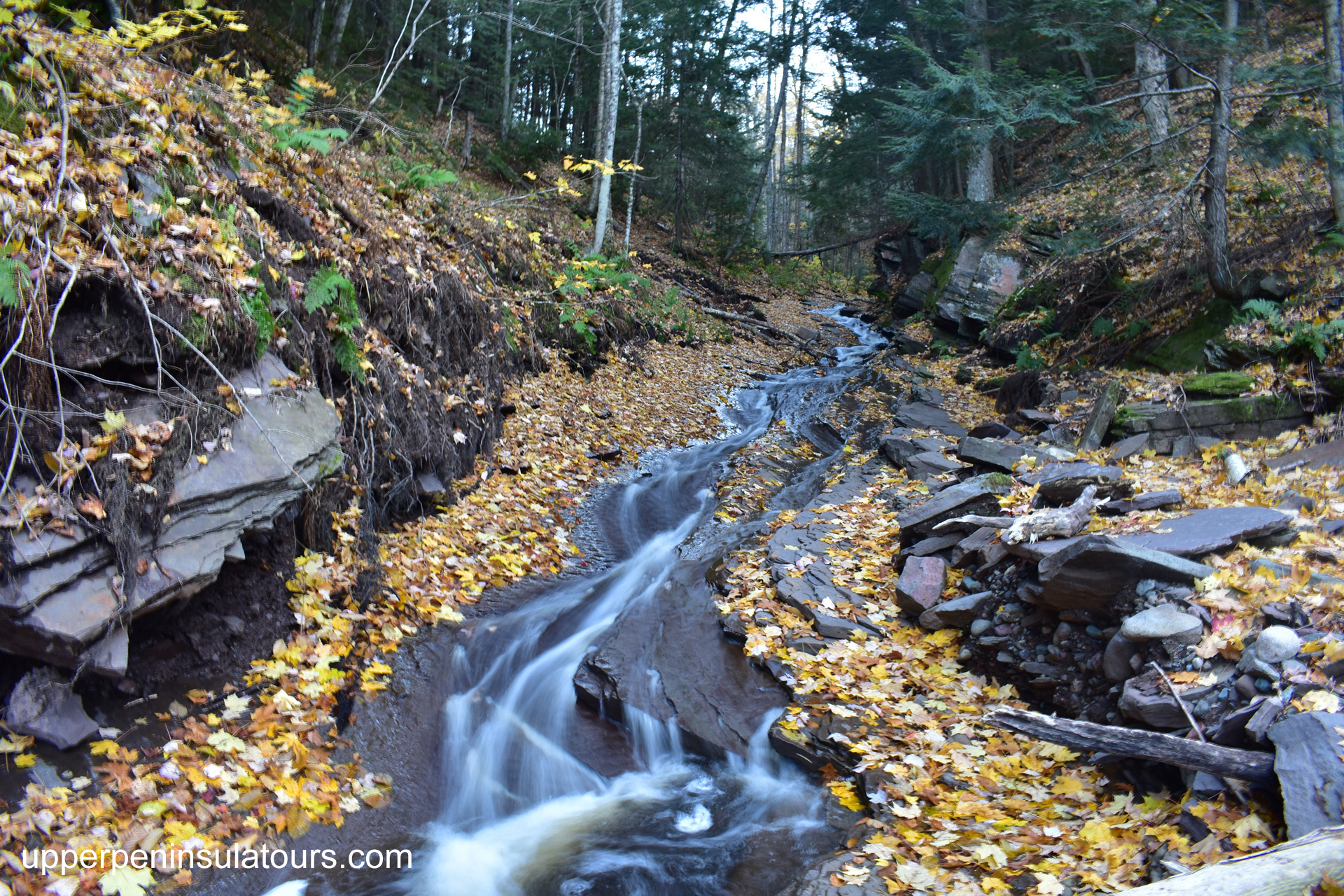 Copper County Falls tour - upper peninsula tours