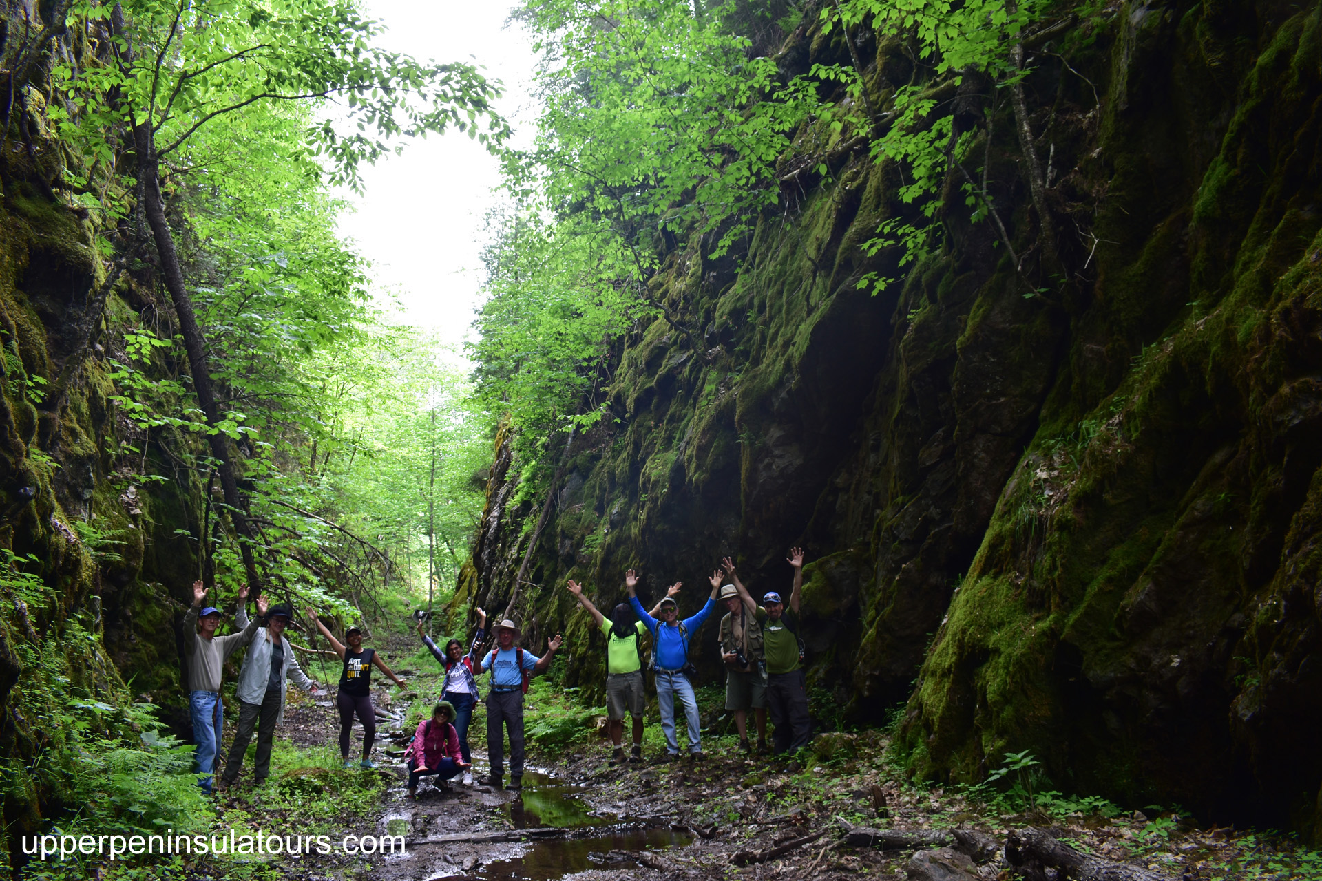 hidden waterfalls tour - upper peninsula waterfall tours